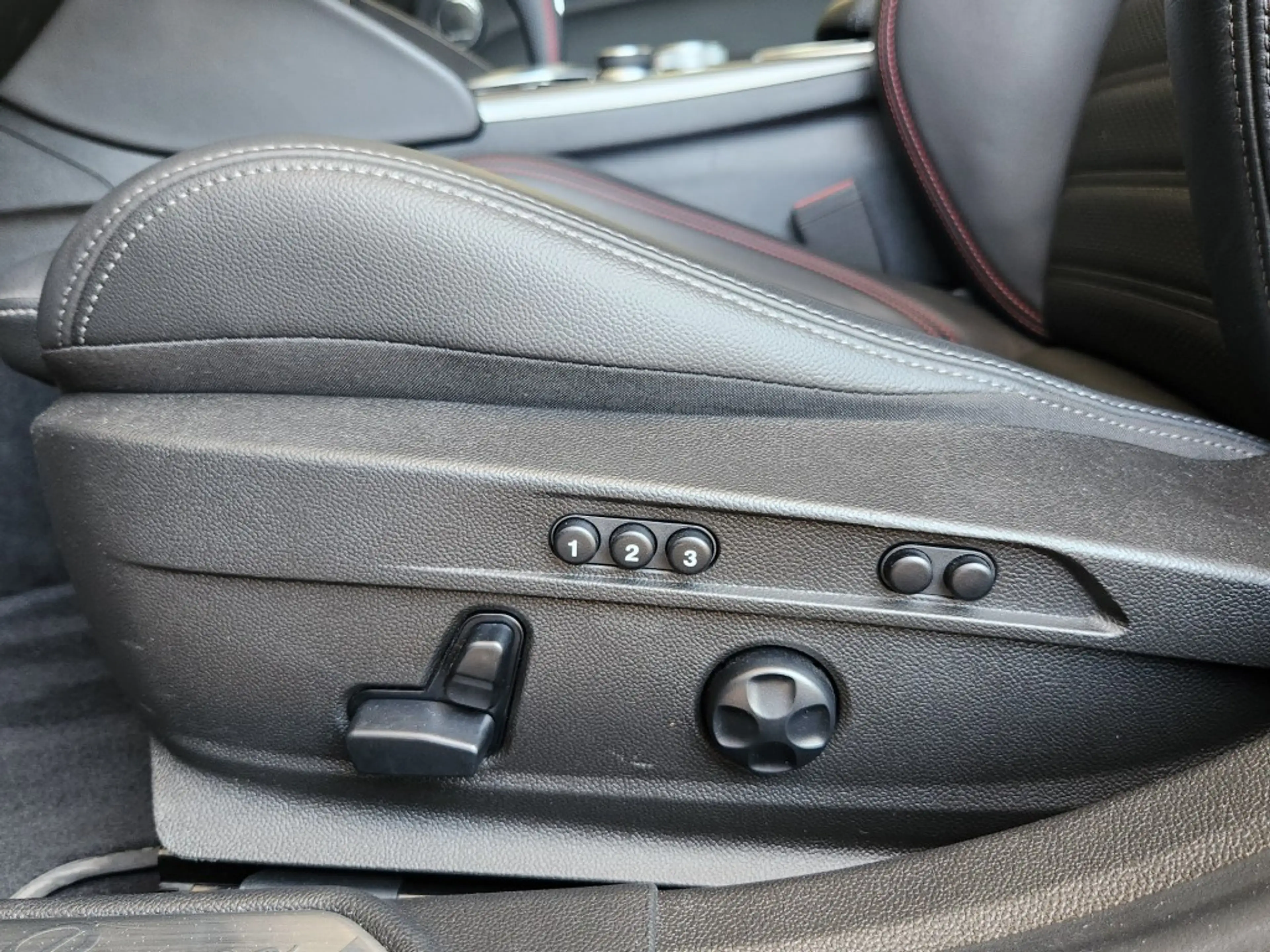 Alfa Romeo Giulia 2.0 T AWD Q4 Competizione, Leder, Adapt. Cruise, H — photo 15