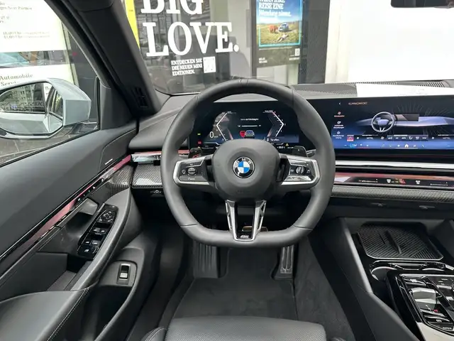 BMW M view 6