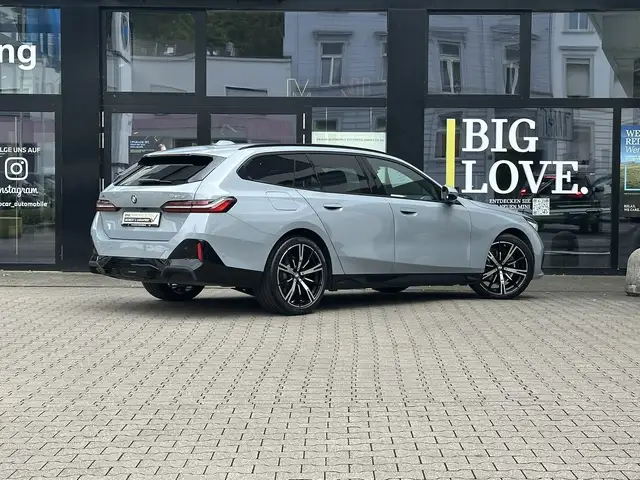 BMW M view 2