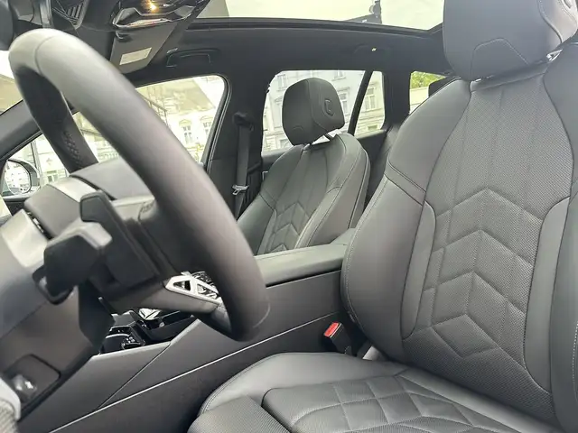 BMW M view 5