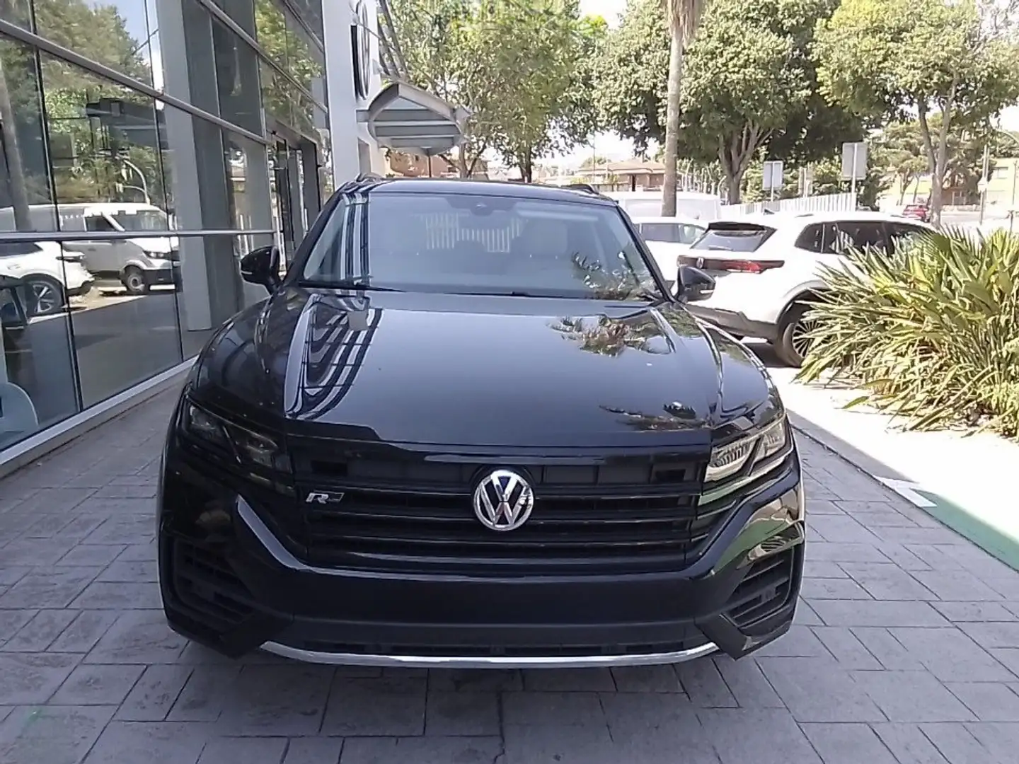 Volkswagen Touareg 3.0TDI V6 R-Line Tiptronic 4Motion 210kW Negro - 1