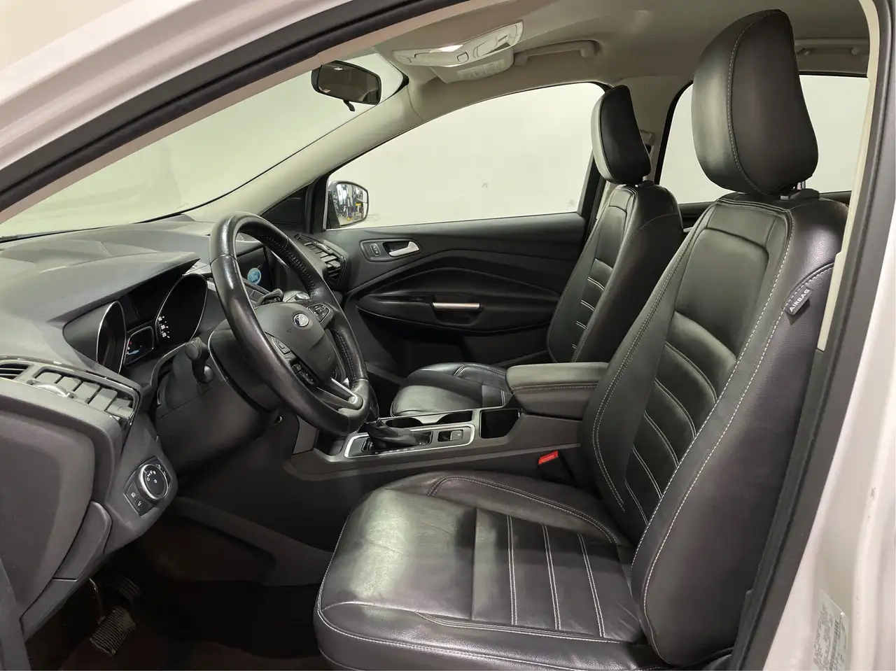 Ford Escape photo Ford Escape
