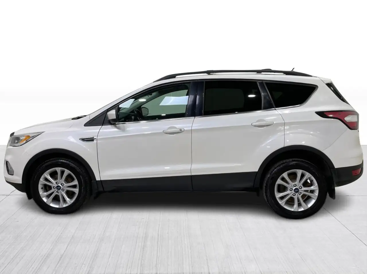 Ford Escape photo Ford Escape
