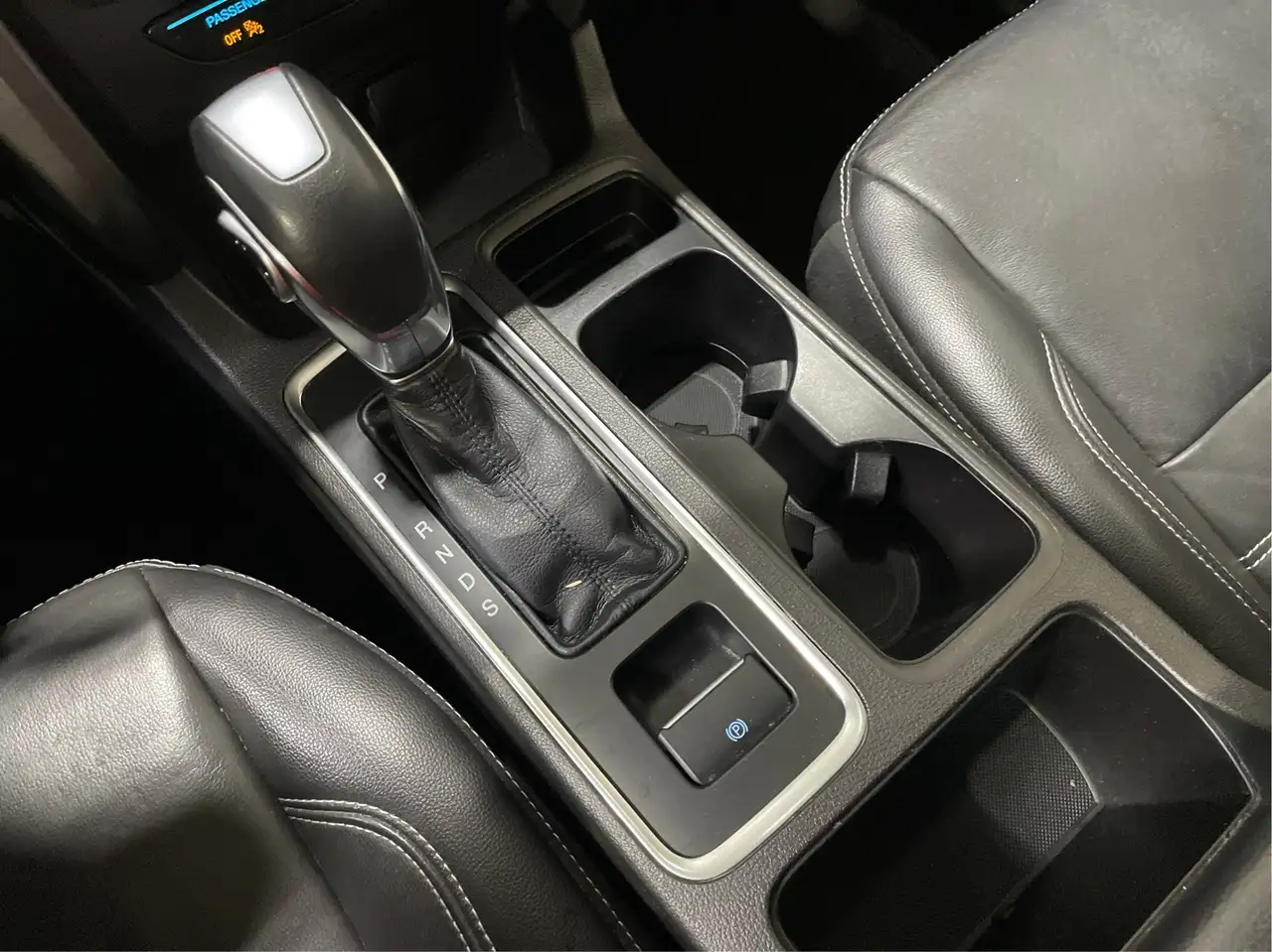 Ford Escape photo Ford Escape