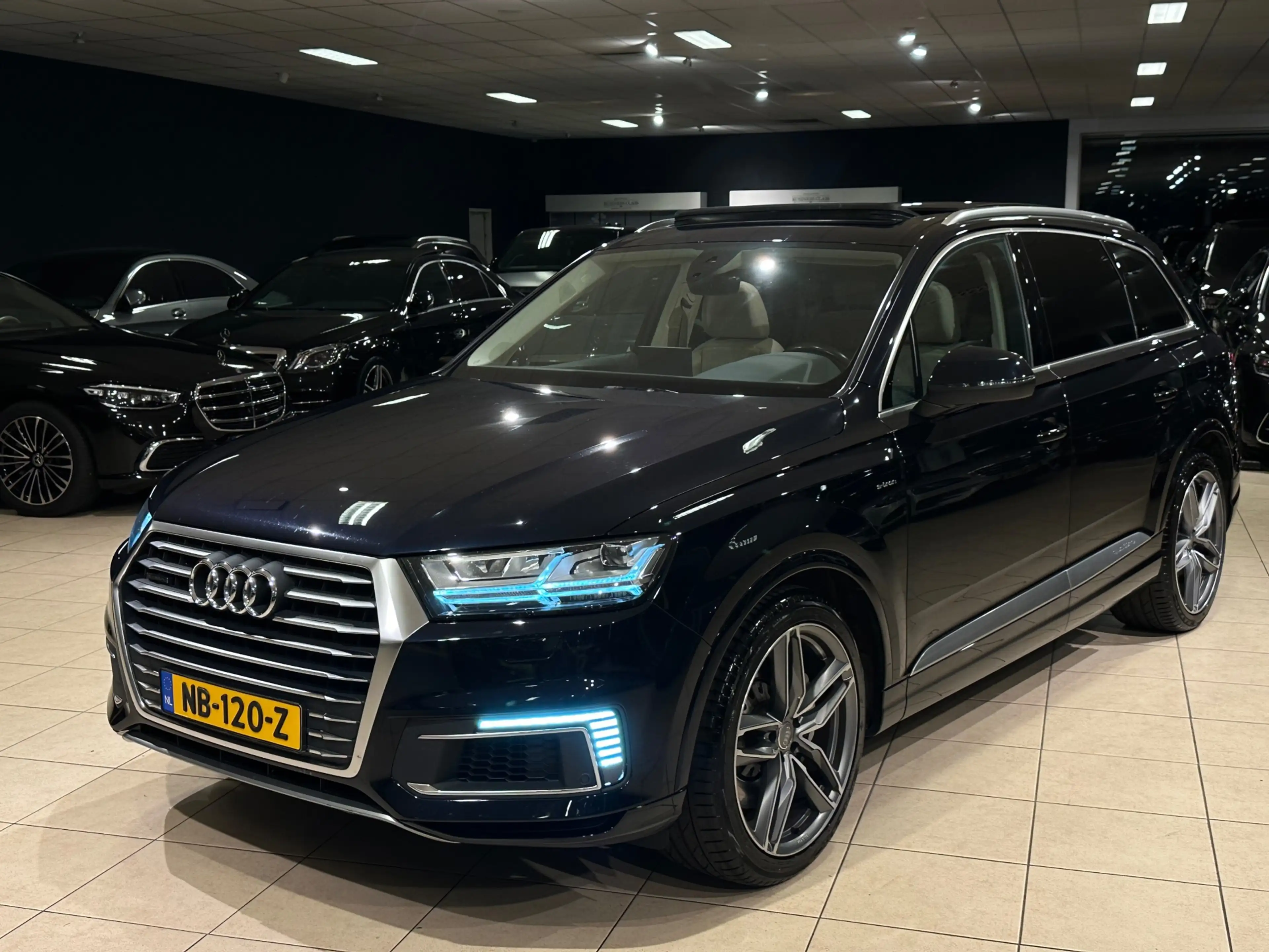 Audi Q7 e-tron 3.0 TDI Quattro/TREKHAAK/PANO/MEMORY/BOSE/TOP — photo 2