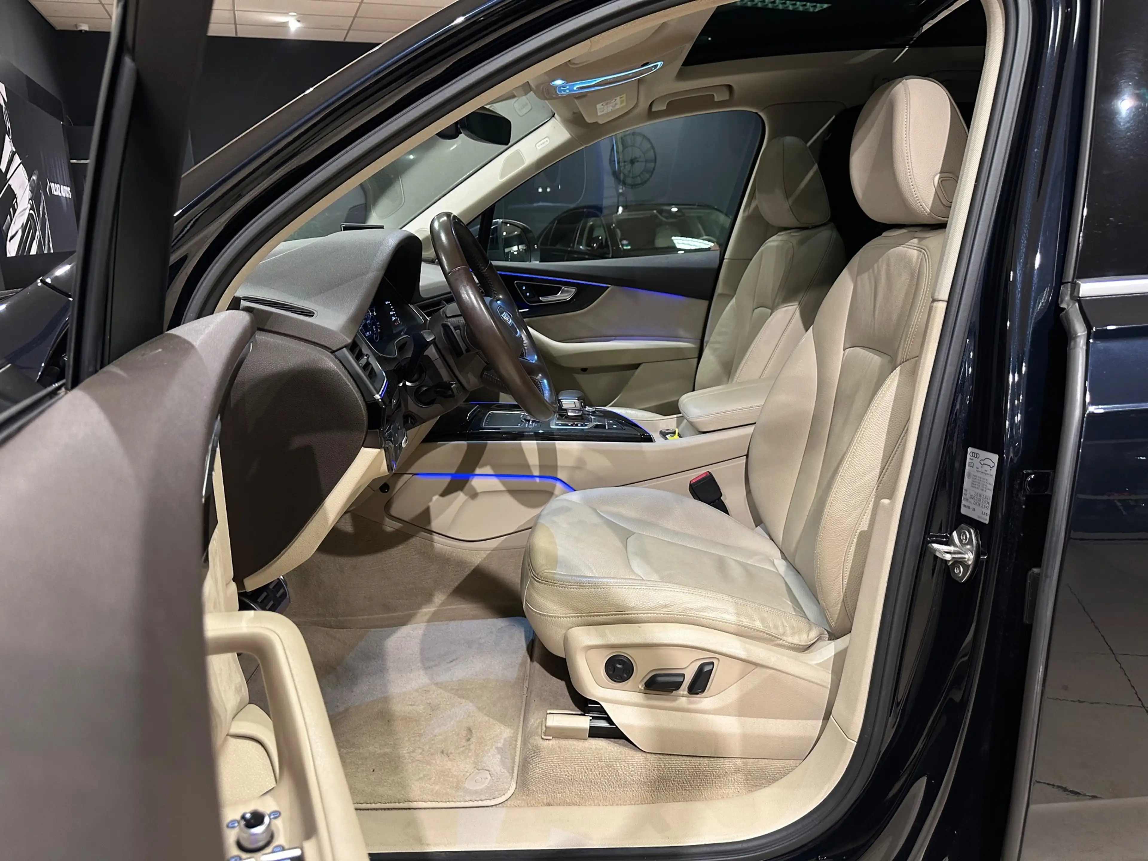 Audi Q7 e-tron 3.0 TDI Quattro/TREKHAAK/PANO/MEMORY/BOSE/TOP — photo 15