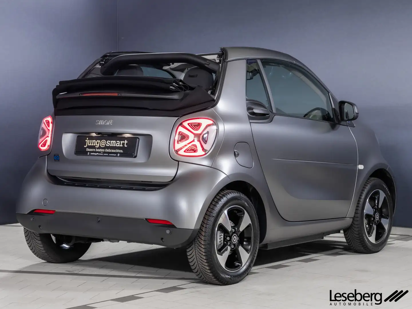smart forTwo ForTwo Cabriolet EQ Passion LED/22 kW/JBL/Kamera Grau - 2