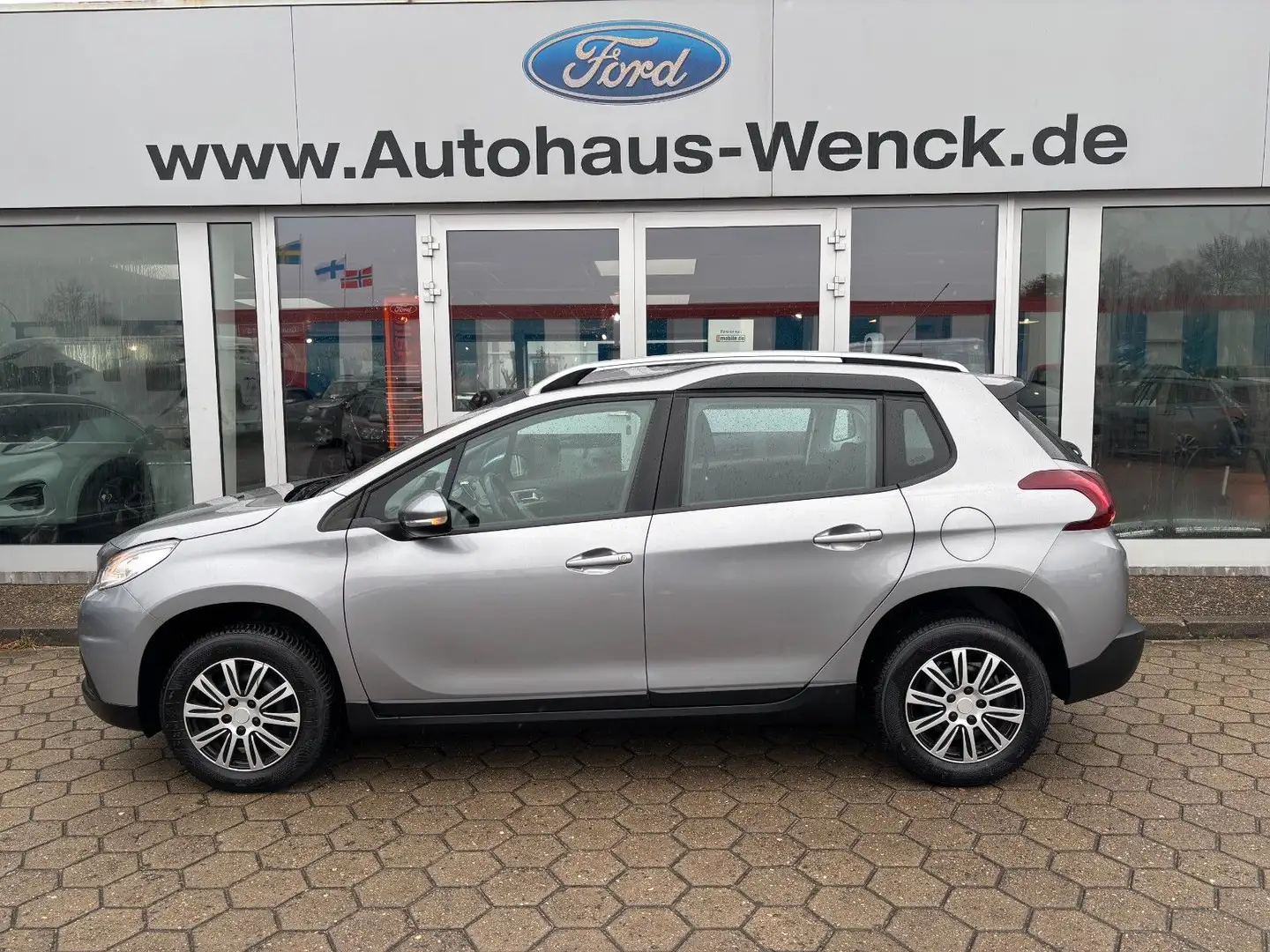 Peugeot 2008 Active*1.HAND*KLIMA*EURO6*66TKM*HU NEU* - 1