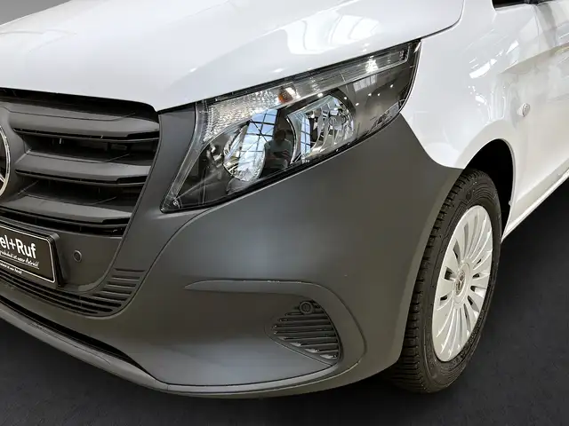 Mercedes-Benz Vito view 15