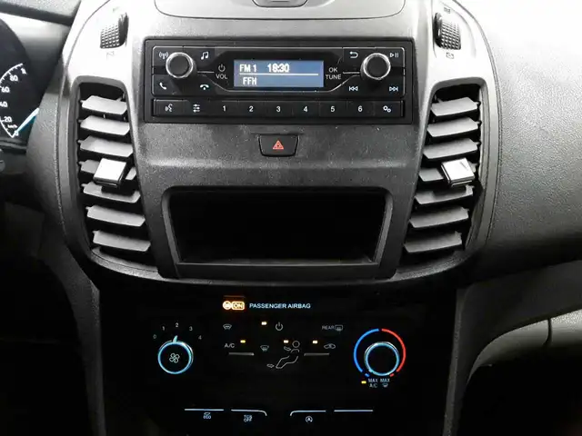 Ford Transit view 14