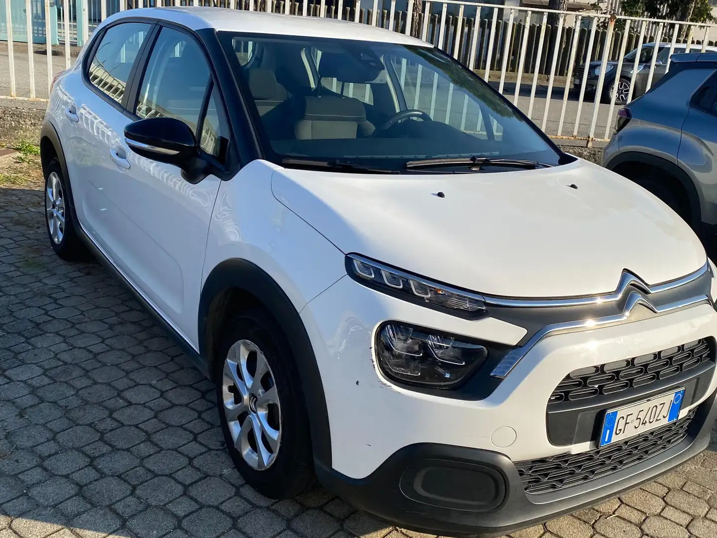 Citroen C3 C3 1.5 bluehdi Feel s Bianco - 2