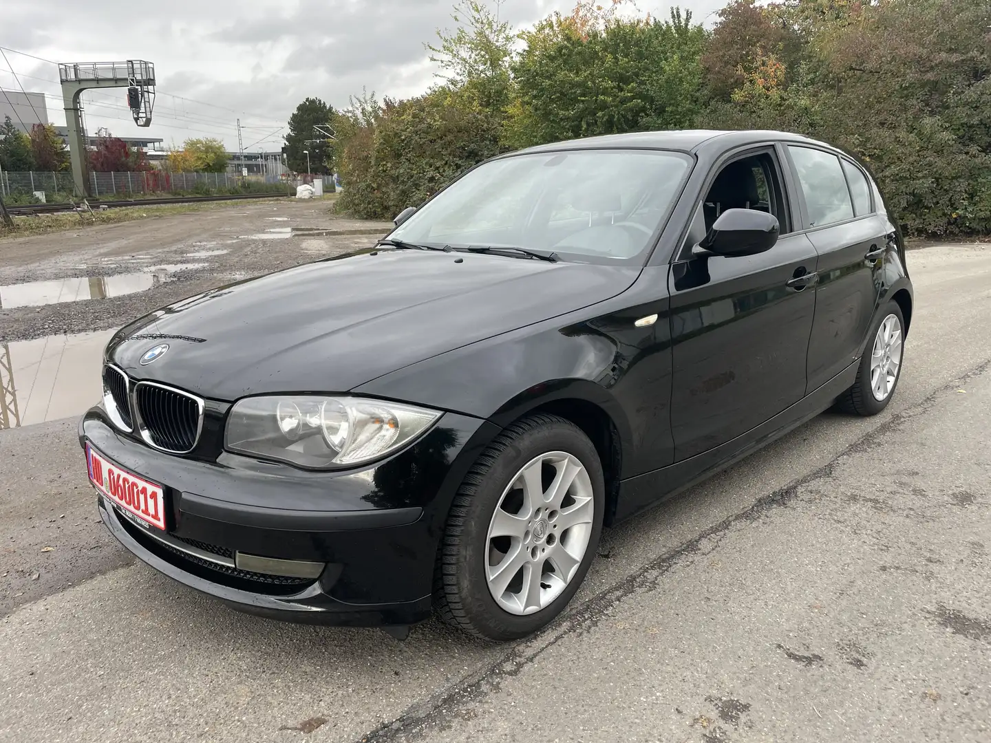 BMW 116 116i Noir - 1