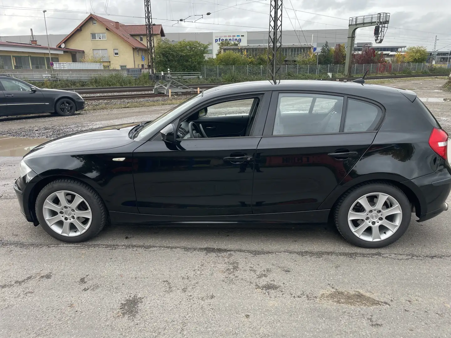 BMW 116 116i Noir - 2
