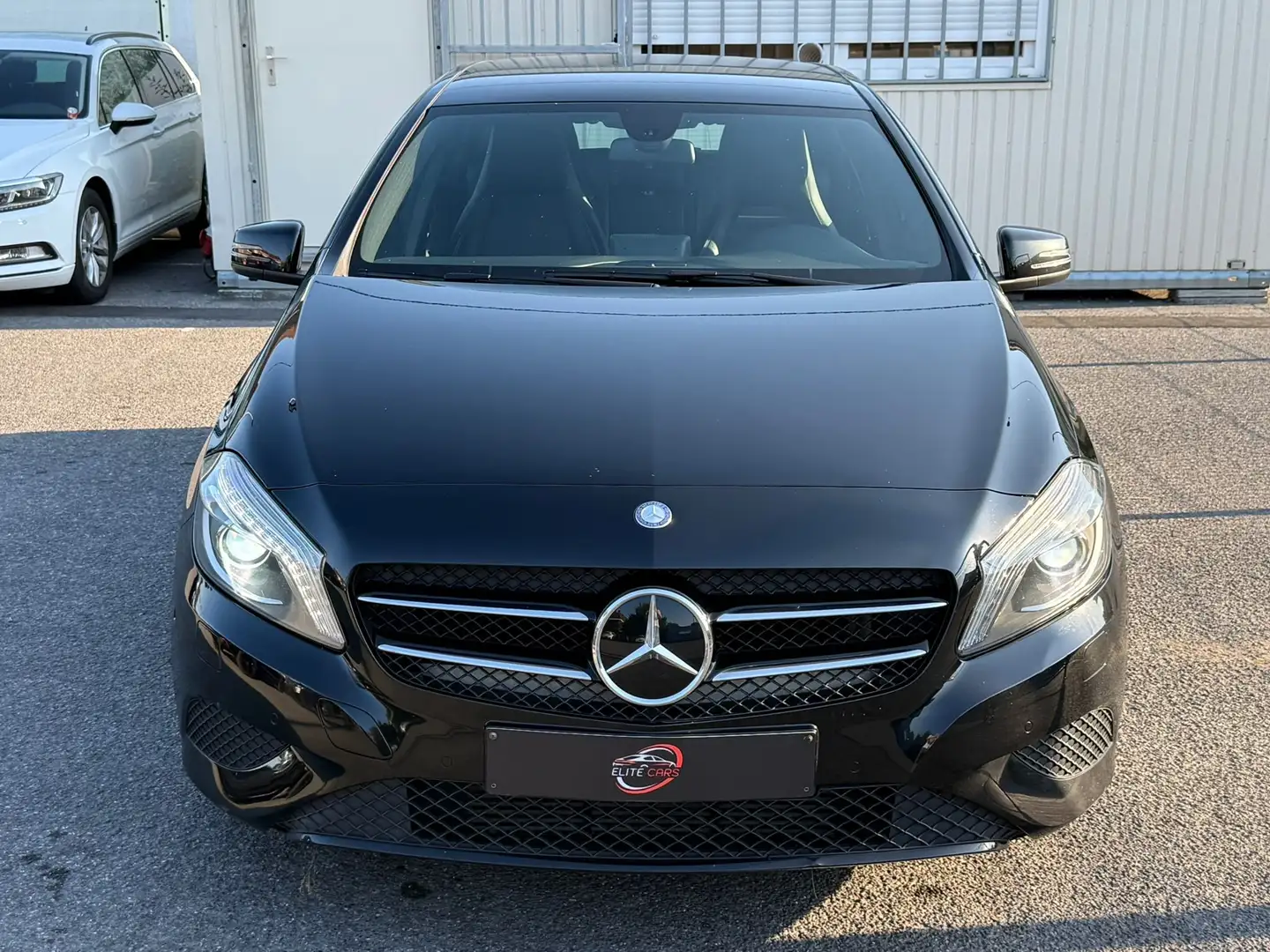 Mercedes-Benz A 180 CDI BE Edition / EURO 5b / LED / FULL BOOK Negro - 2