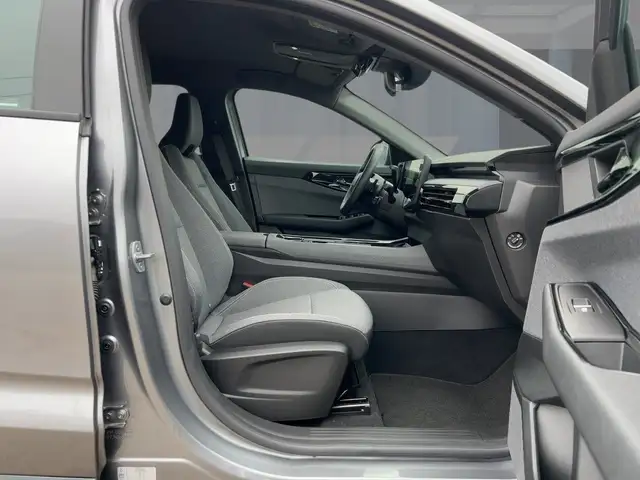 Renault Austral view 8