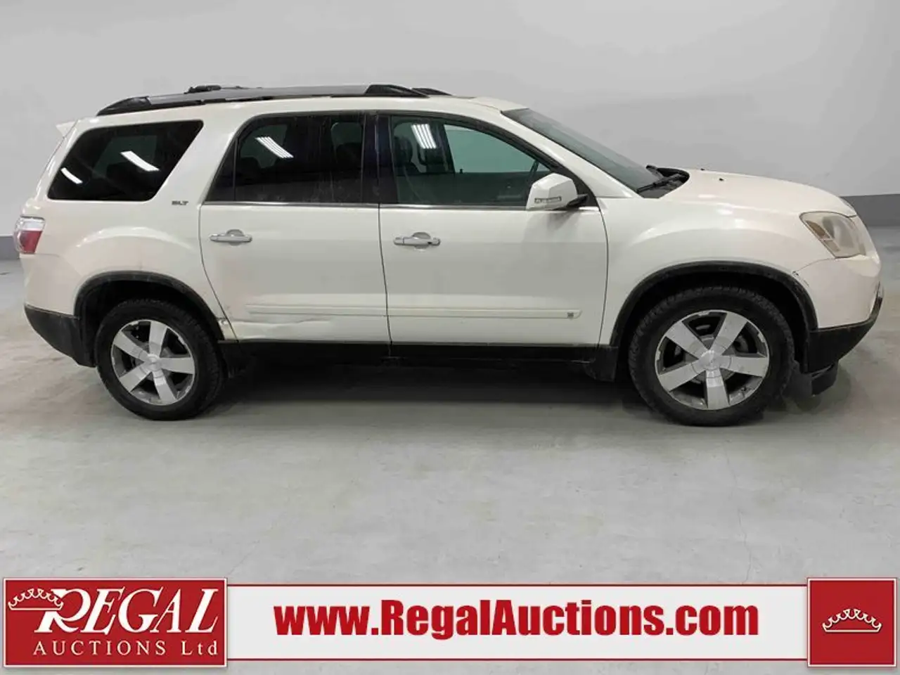 GMC Acadia photo GMC Acadia