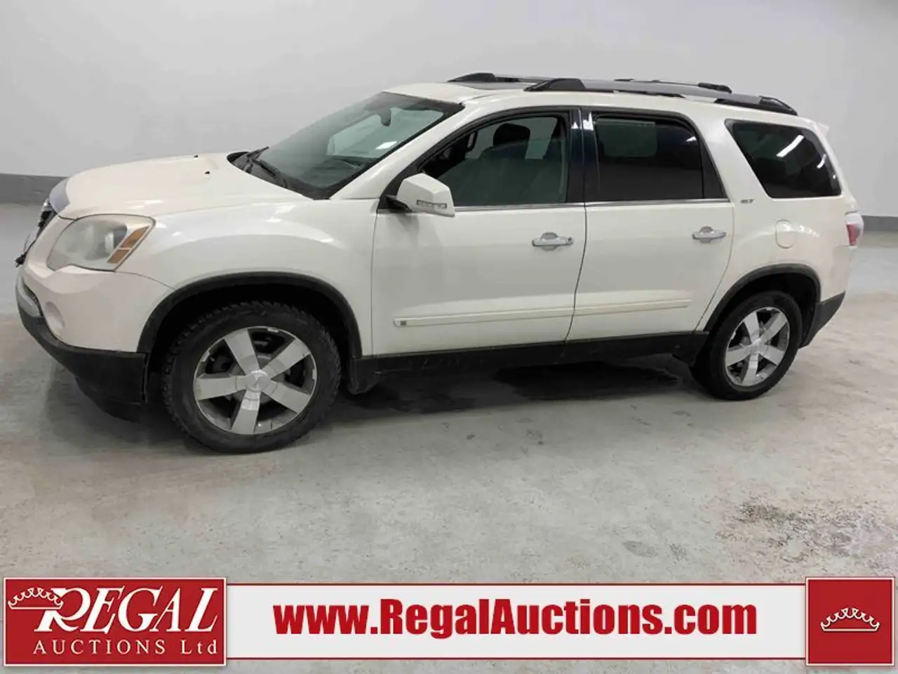 GMC Acadia photo GMC Acadia