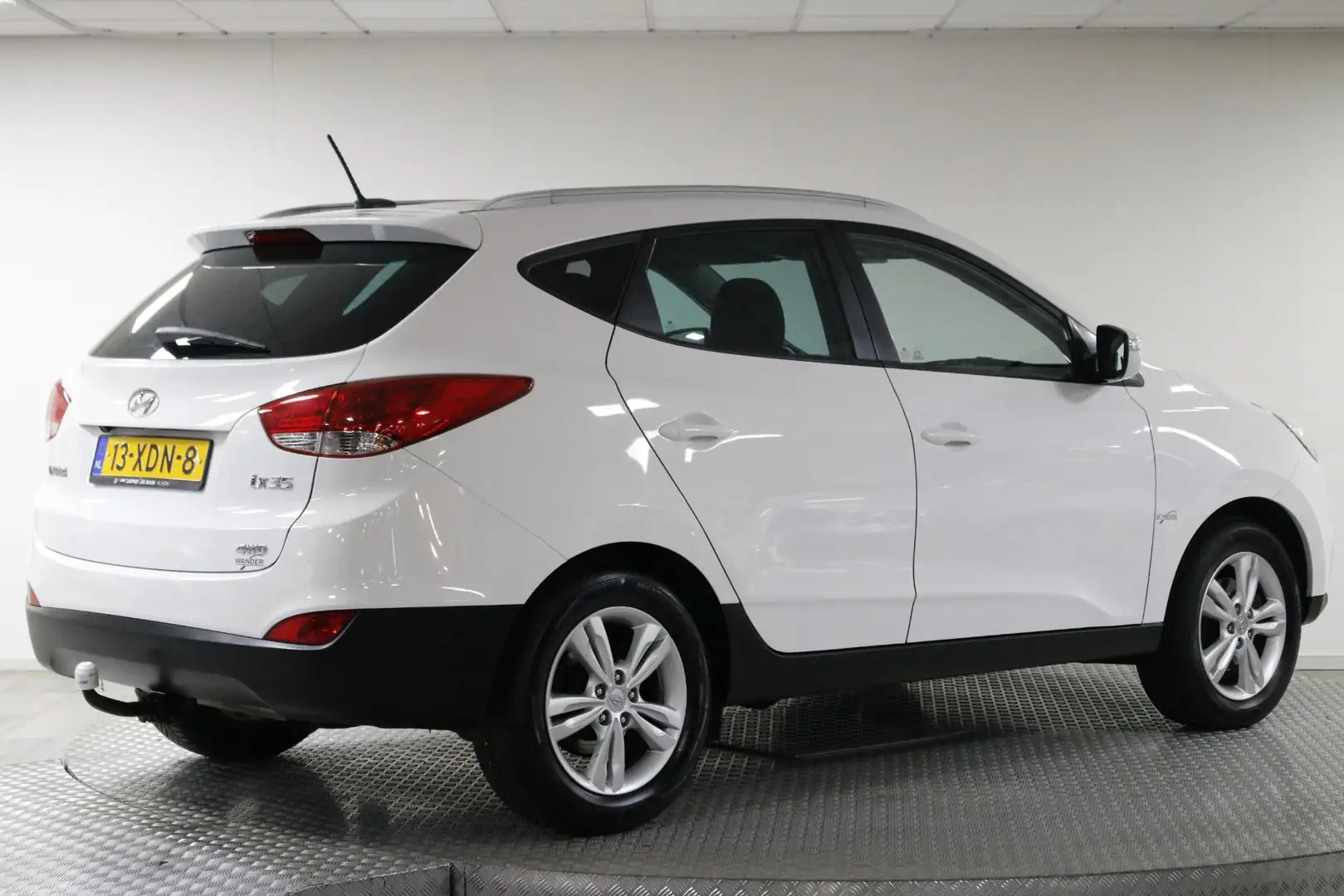 Hyundai iX35 2.0i 4WD Business Edition 163 PK AUTOMAAT! Clima | Bílá - 2