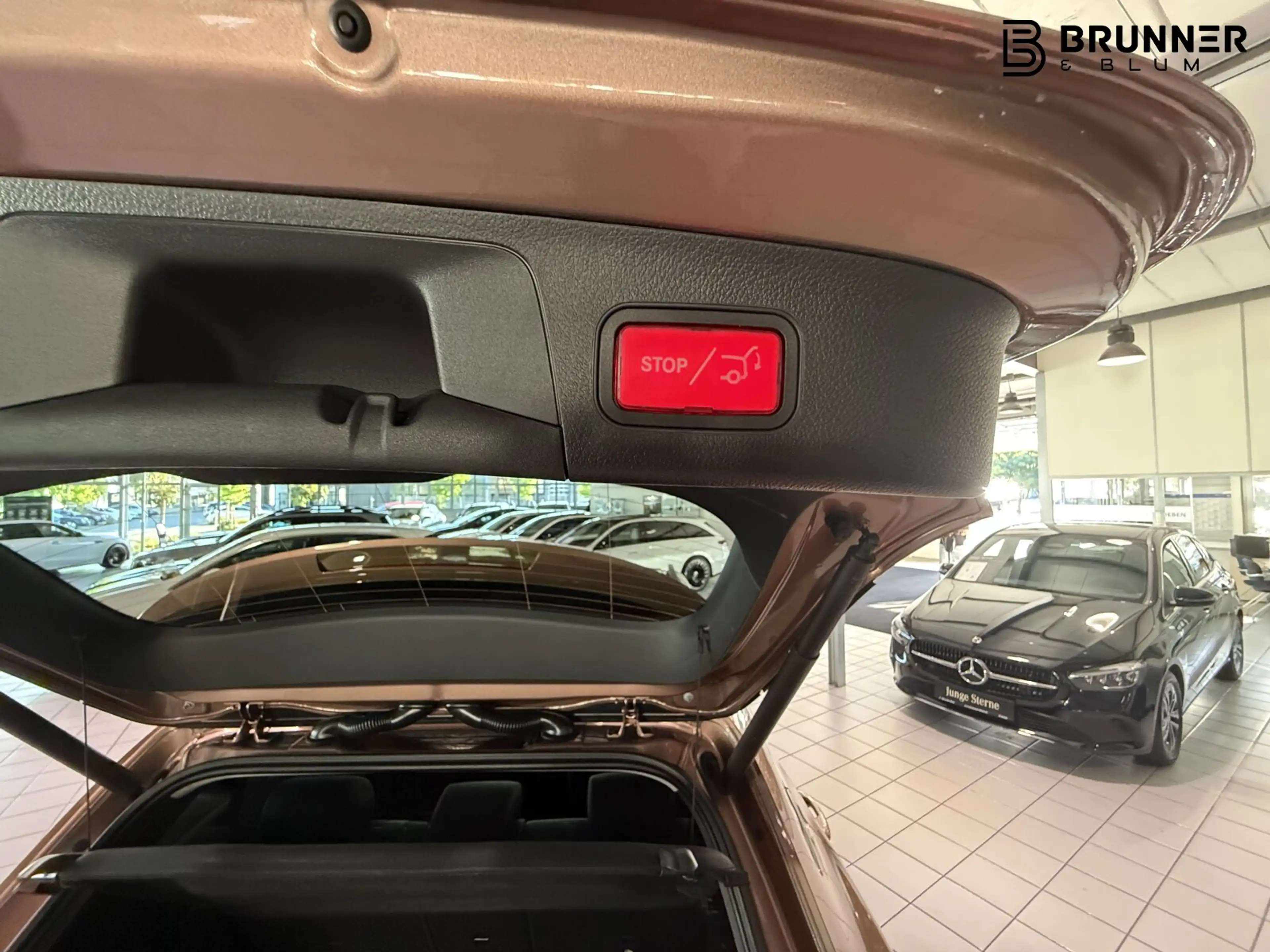 Mercedes-Benz GLA 250 GLA 250 Progr.,Kamera,Pano,MBUX,LED,Night,Sound, — photo 14
