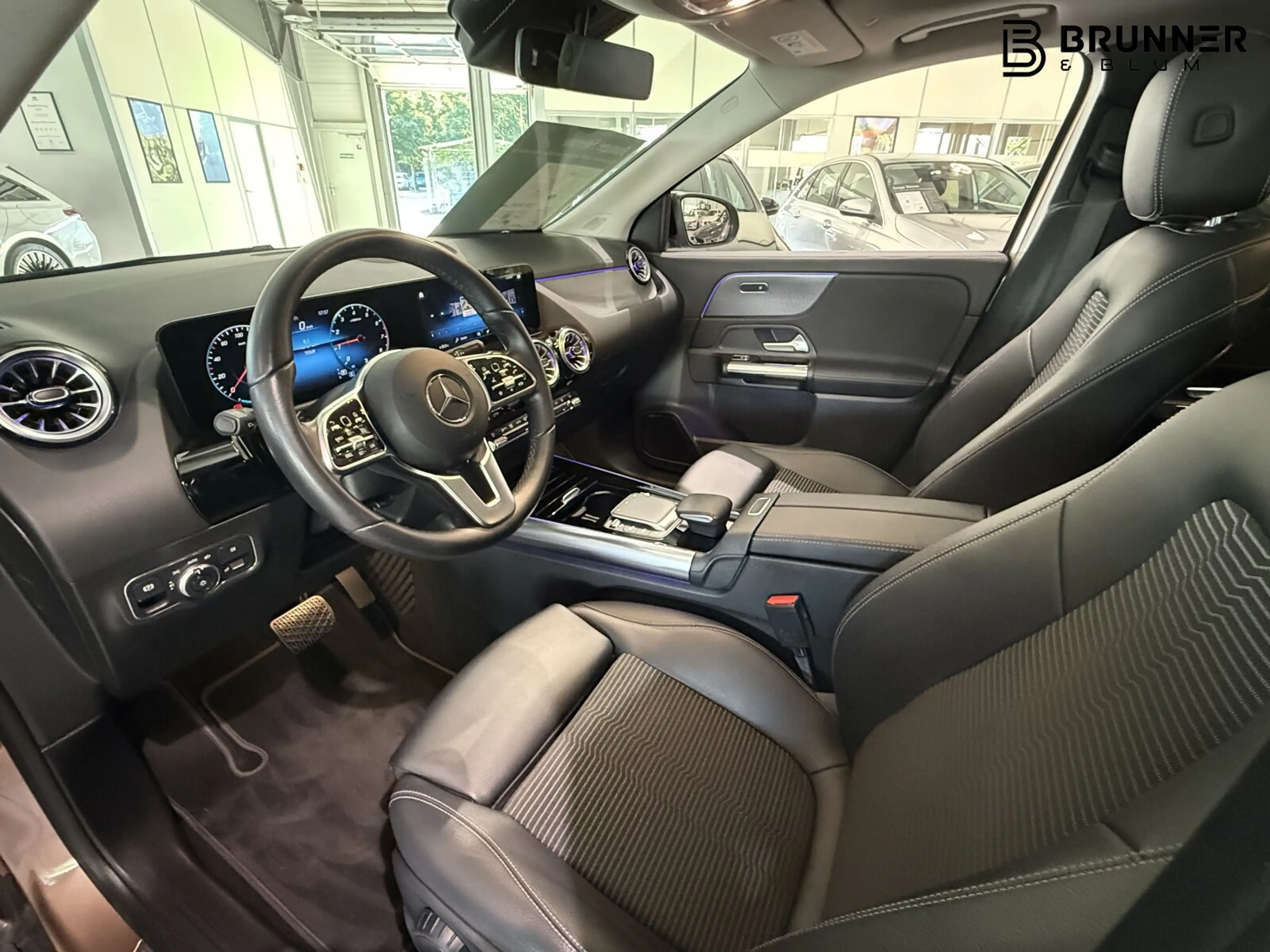 Mercedes-Benz GLA 250 GLA 250 Progr.,Kamera,Pano,MBUX,LED,Night,Sound, — photo 7