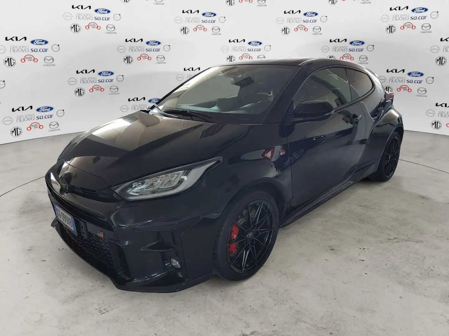 Toyota Yaris 1.6 Turbo GR  Circuit Noir - 2