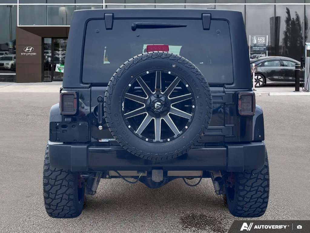 2018 Jeep Wrangler Sahara | 4WD | Remote Engine Star — снимка 1