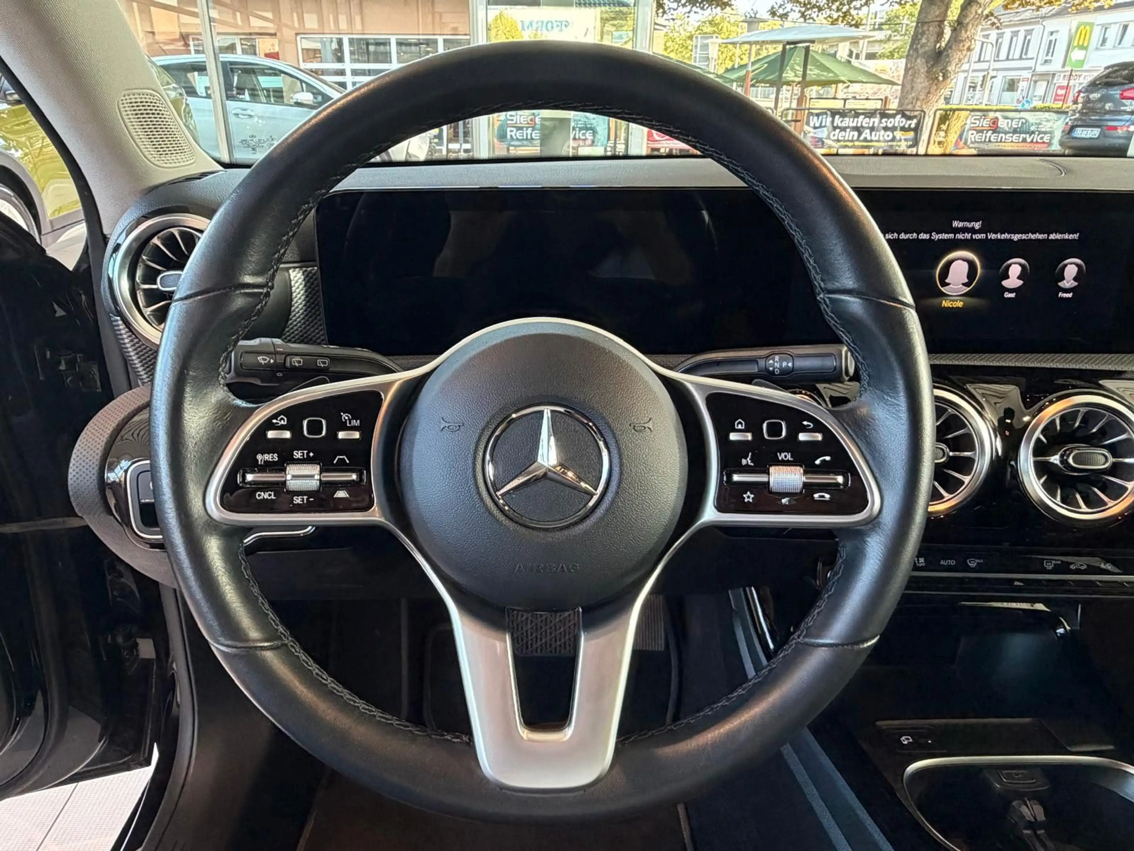 Mercedes-Benz A 200 /Ambiente/Kamera/Neuwertig — photo 10