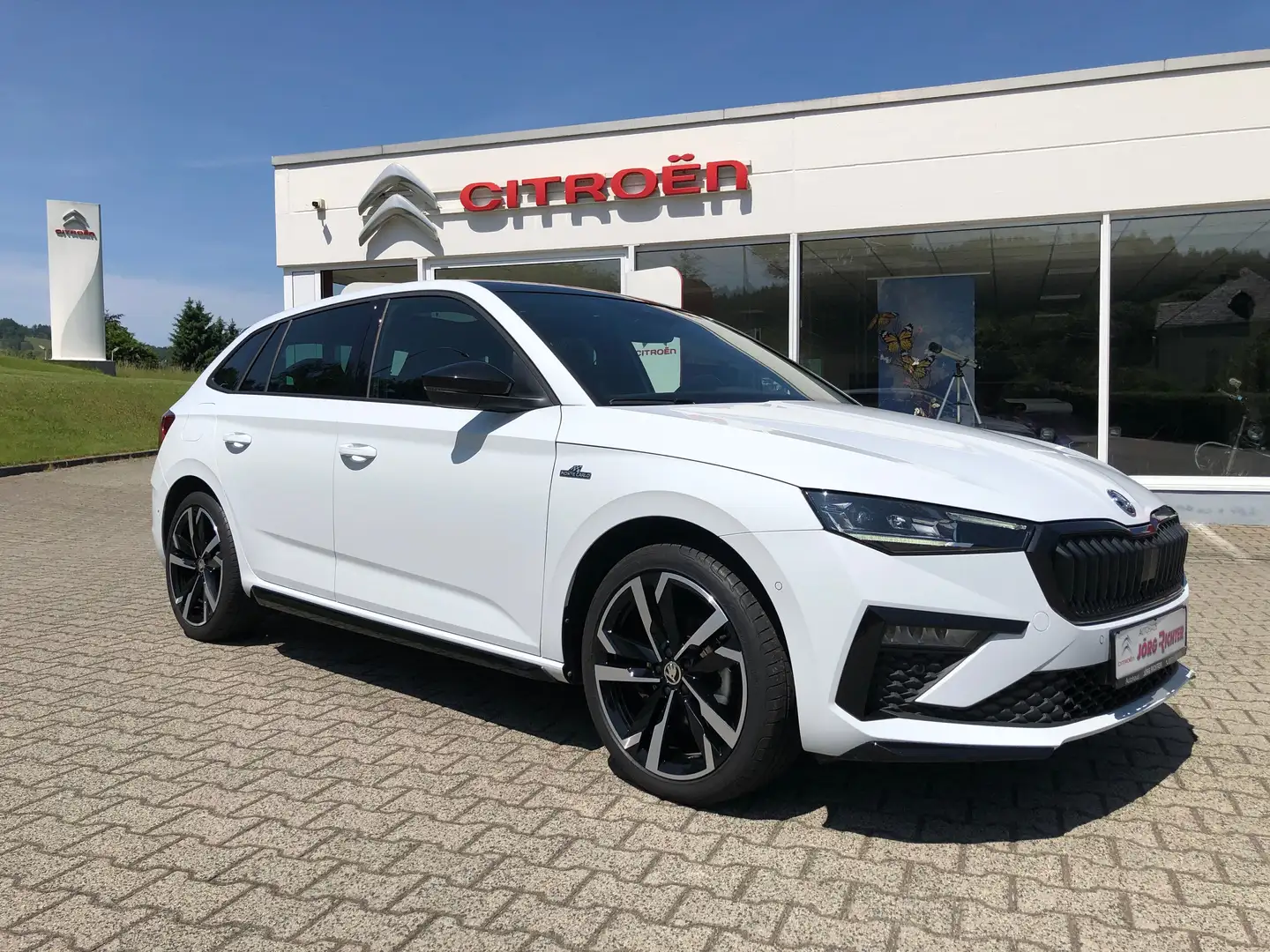 Skoda Scala Monte Carlo !! SUPER AUSSTATTUNG + AHK Bianco - 1