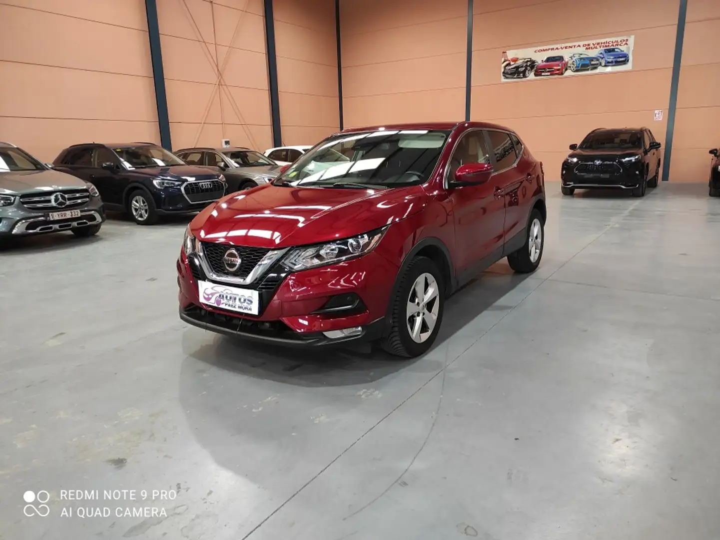 Nissan Qashqai 1.5dCi N-Connecta 4x2 85kW Rojo - 1