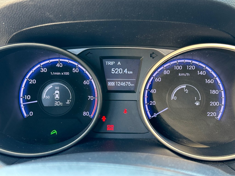 Hyundai iX35 2.0I Style Airco Cruise Telefoon Trekhaak — photo 13