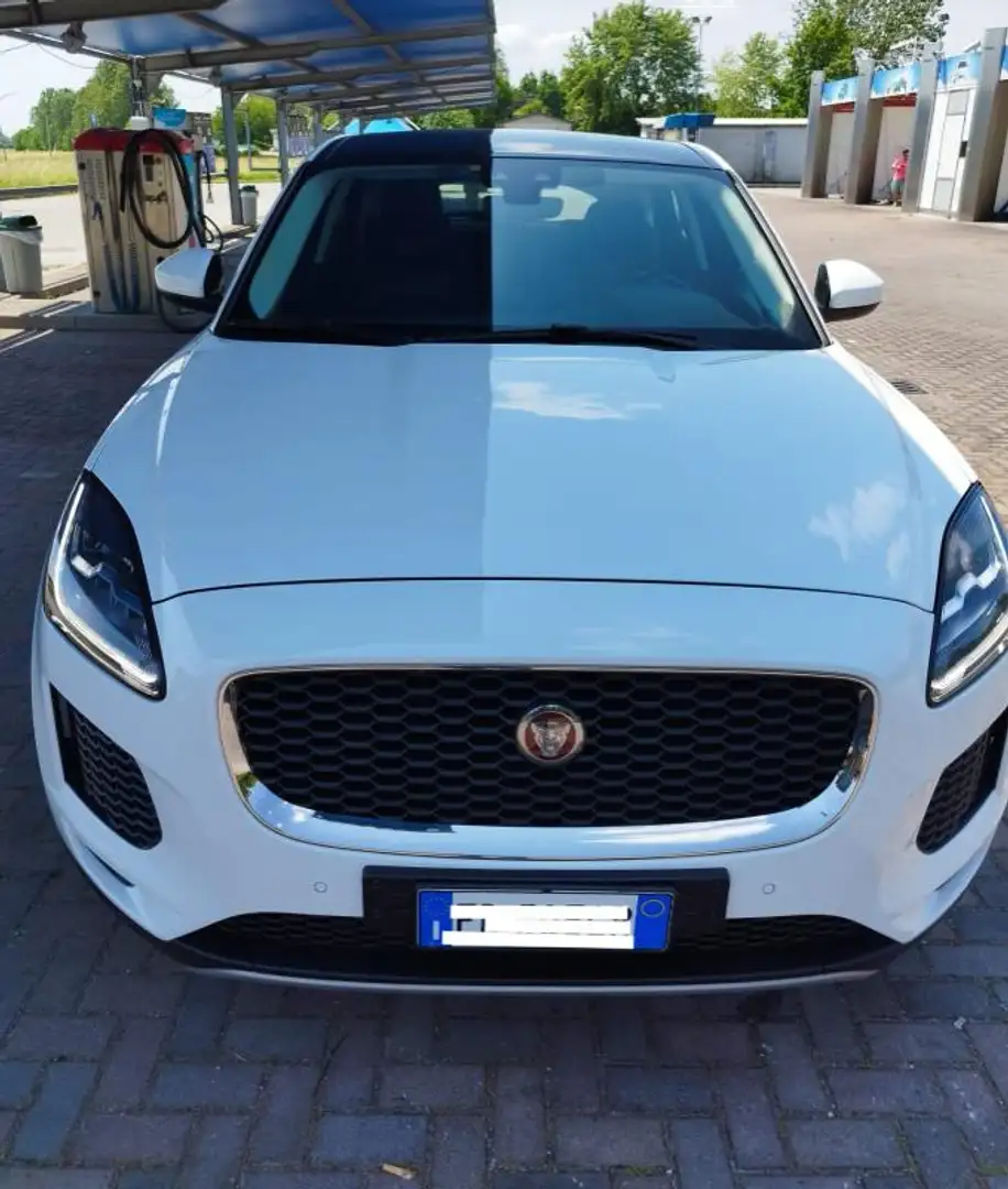 Jaguar E-Pace 2.0d i4 SE awd 150cv gancio traino Noir - 2