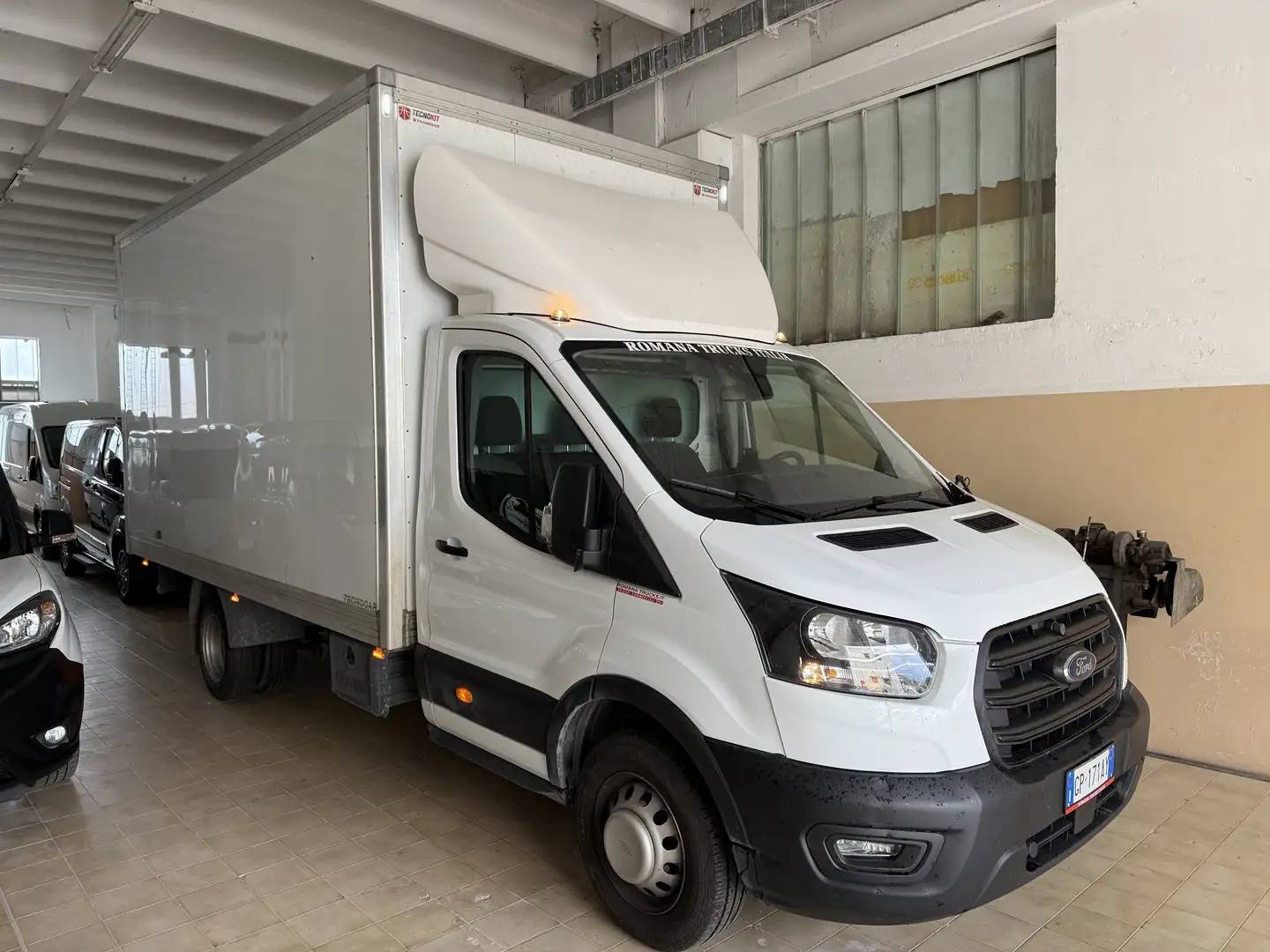 Ford Transit CABINATO * BOXATO * FURGONATO * CENTINATO * Blanco - 2