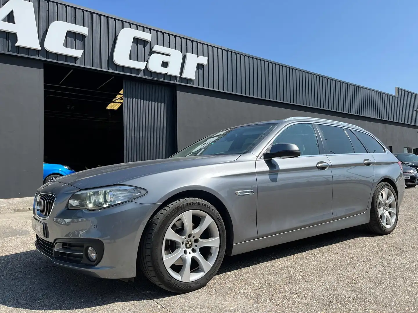 BMW 520 520dA Touring xDrive Gris - 2