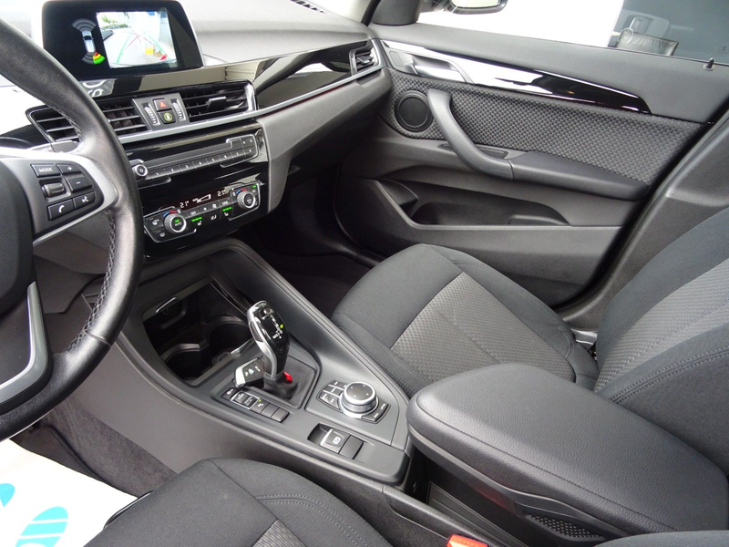 BMW X1 sDrive18i Aut Advantage Navi LED Kam Lenkr.H. — photo 11