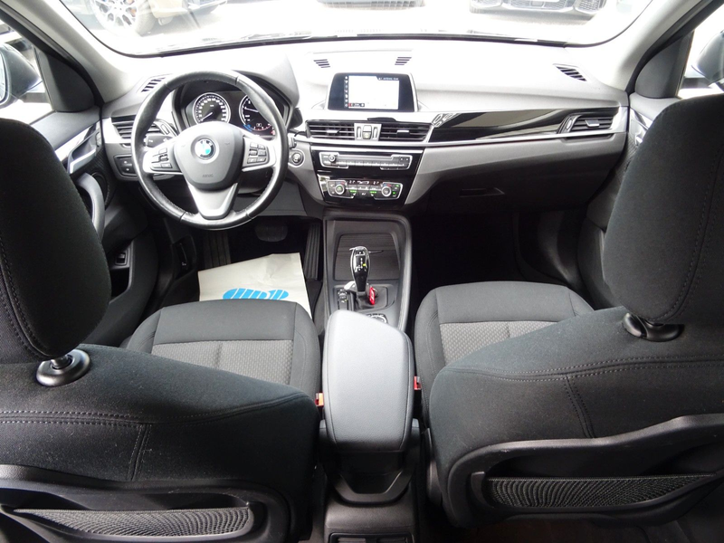 BMW X1 sDrive18i Aut Advantage Navi LED Kam Lenkr.H. — photo 10