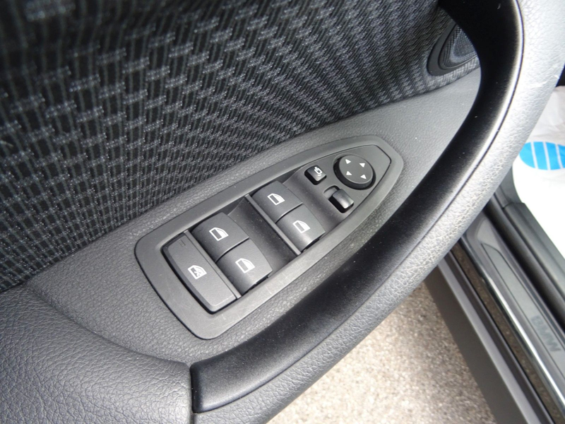 BMW X1 sDrive18i Aut Advantage Navi LED Kam Lenkr.H. — photo 15