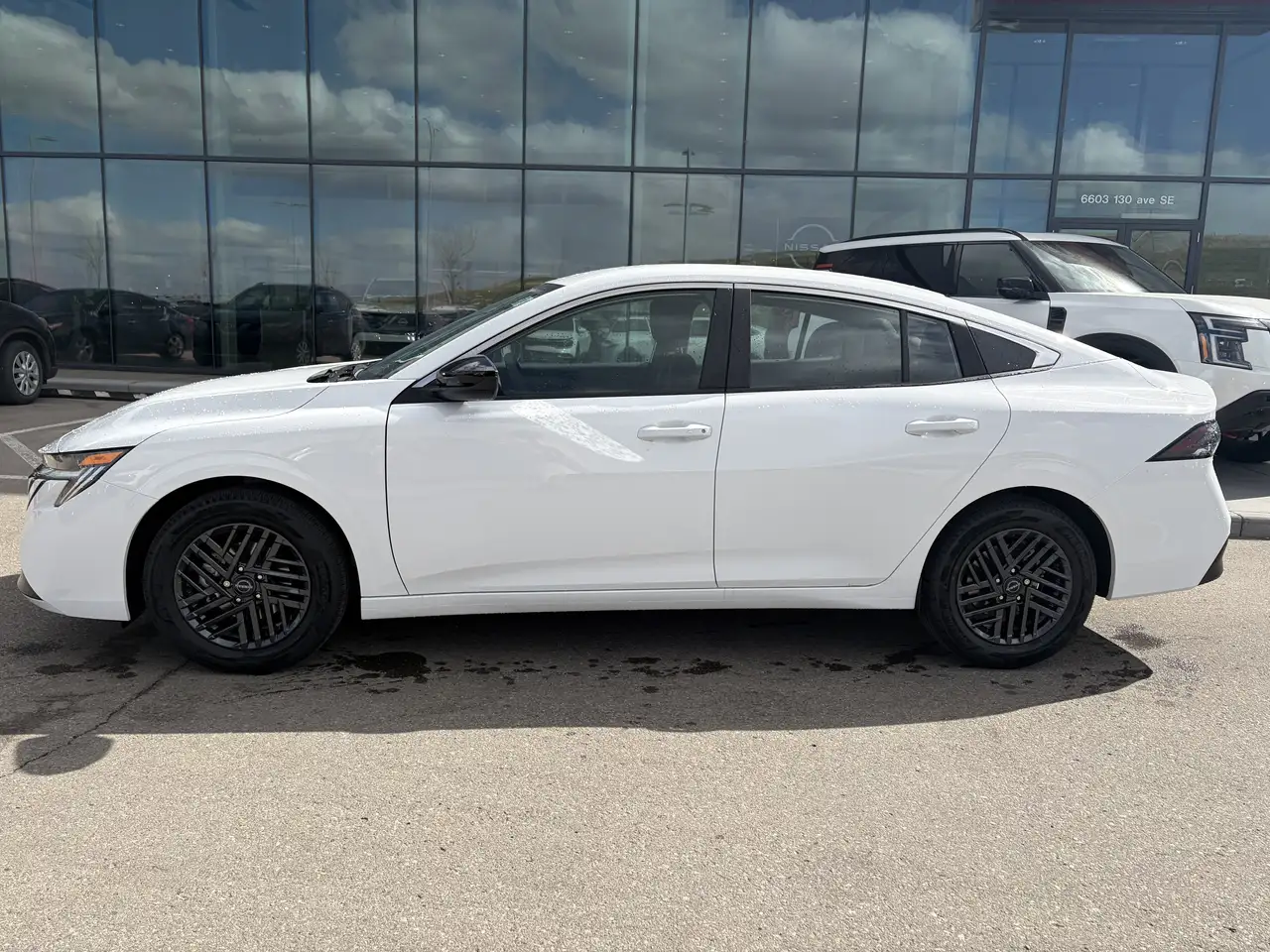 Nissan Sentra снимка Nissan Sentra