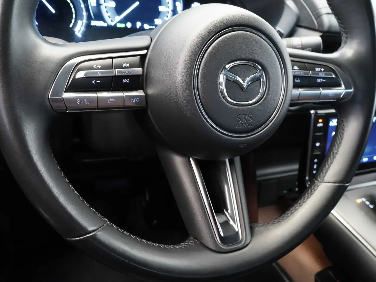 Mazda MX-30 e-SKYACTIV Advantage, миниатюра 7