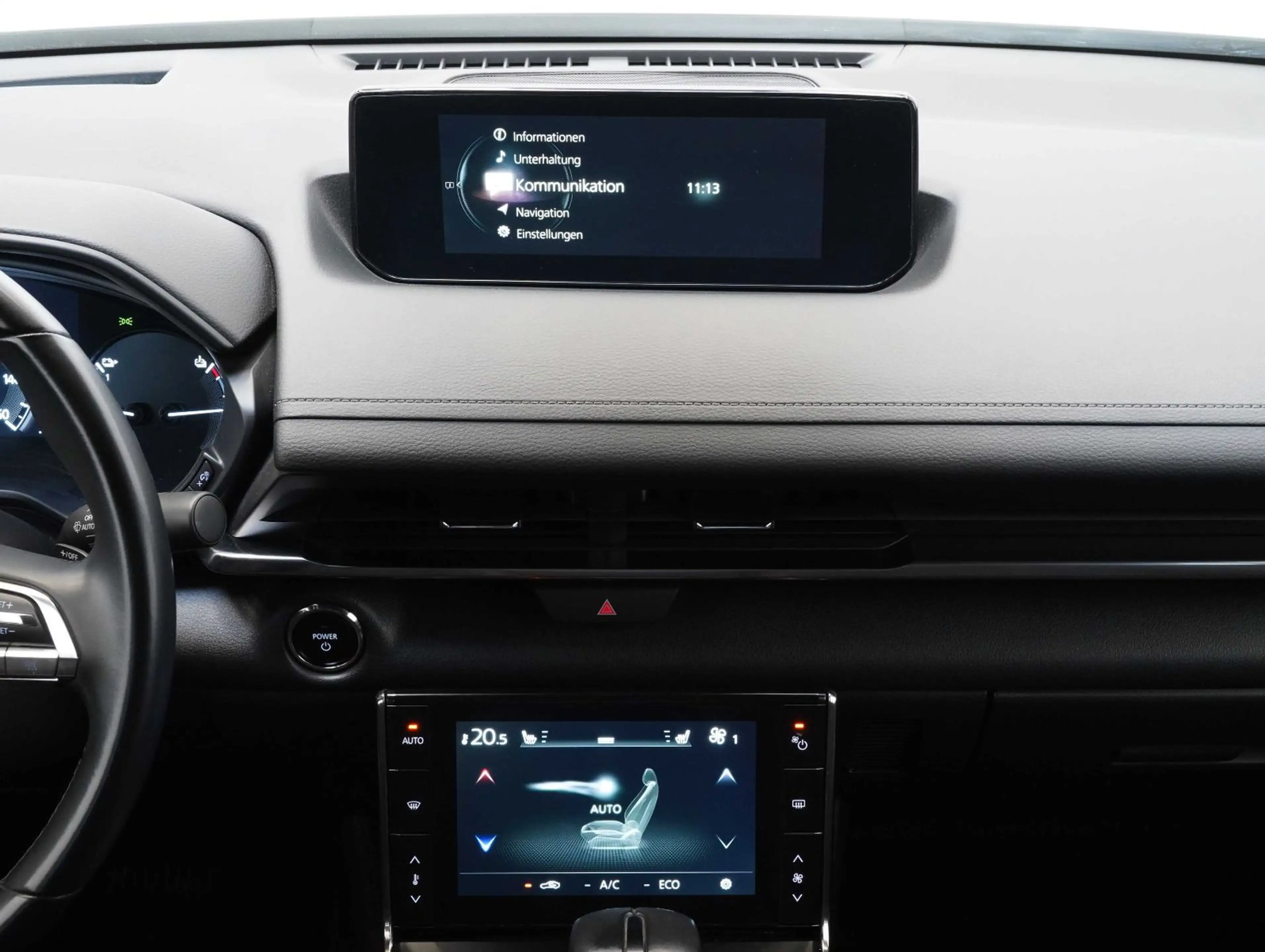 Mazda MX-30 e-SKYACTIV Advantage — photo 10