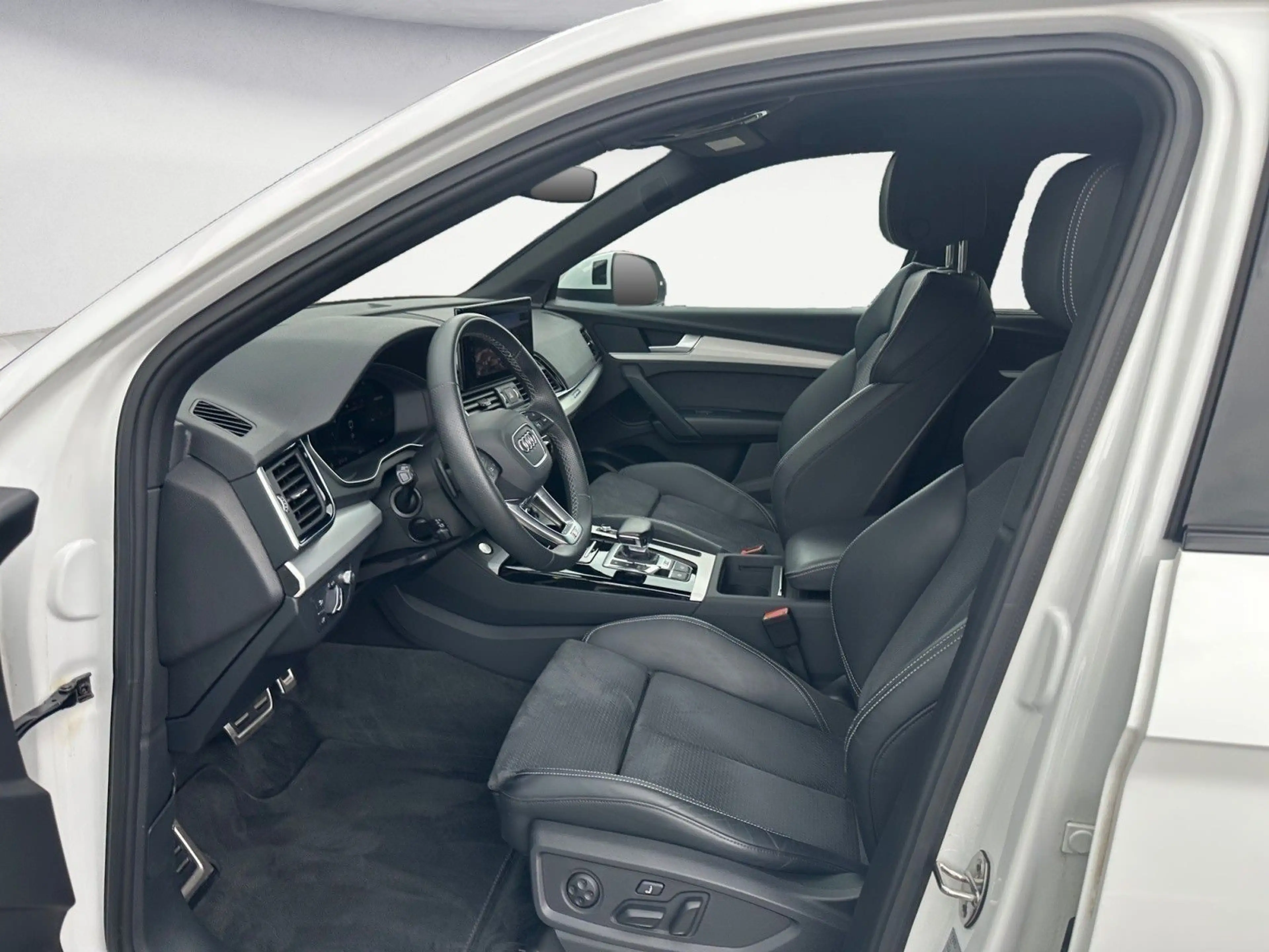 Audi SQ5 TDI Massage AHK Navi HUD Assist B&O Standhzg — photo 10