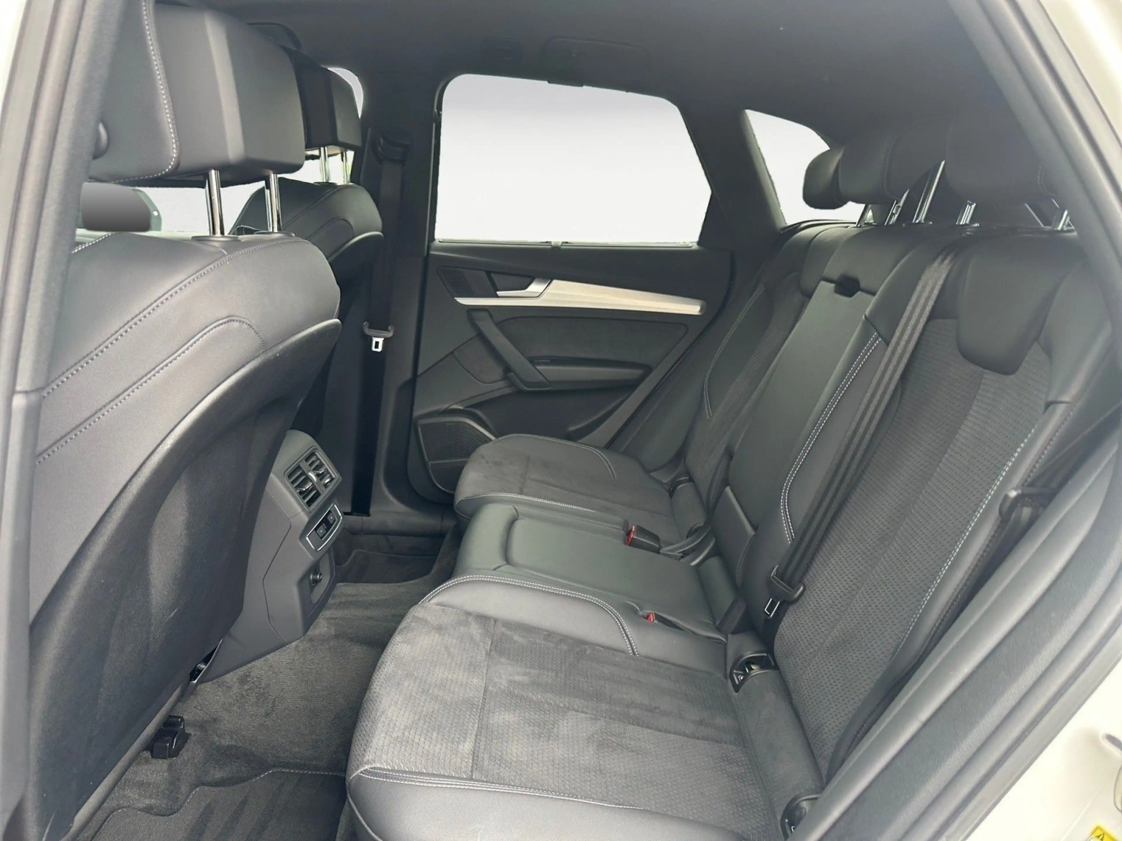 Audi SQ5 TDI Massage AHK Navi HUD Assist B&O Standhzg — photo 14