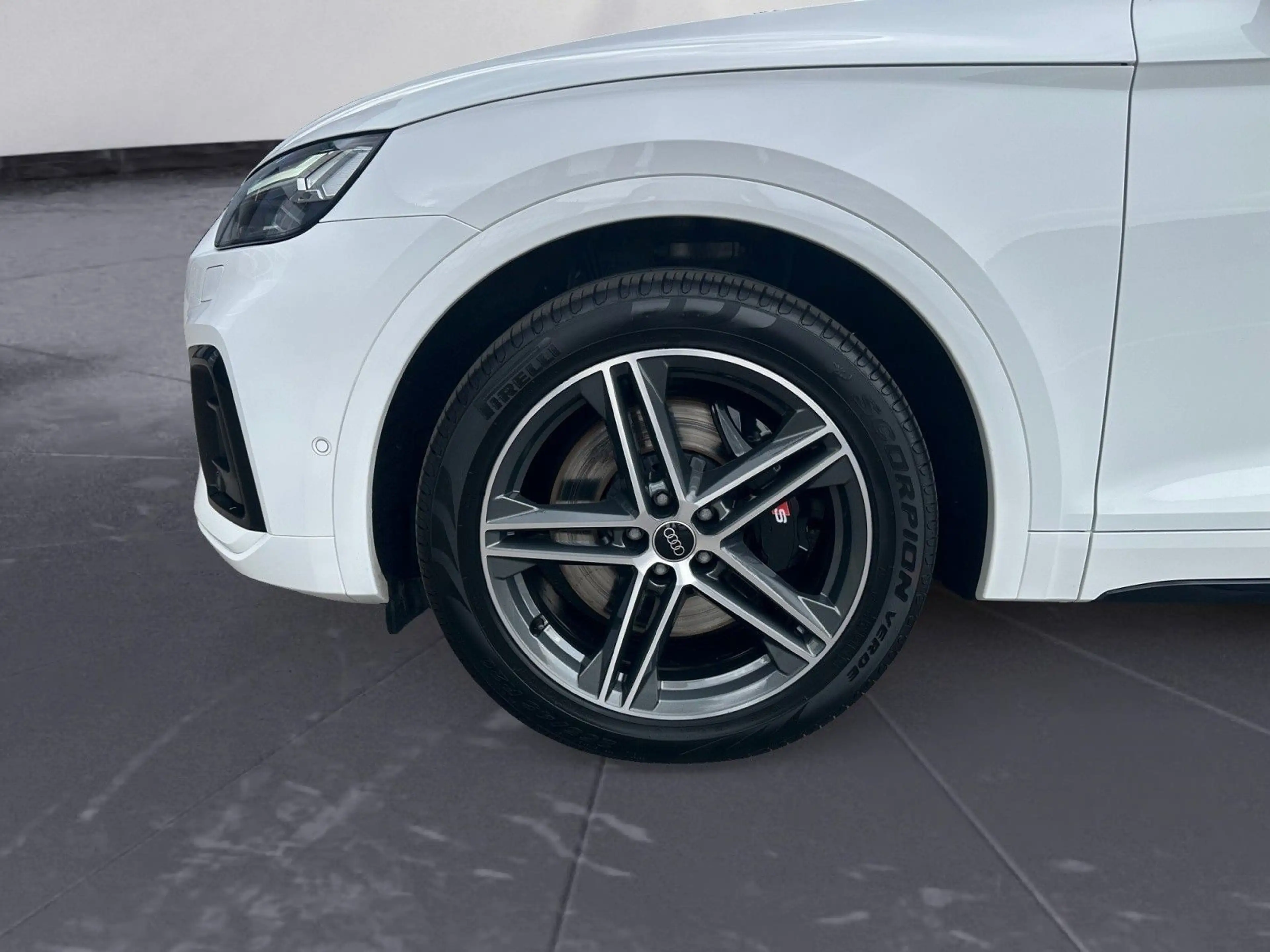 Audi SQ5 TDI Massage AHK Navi HUD Assist B&O Standhzg — photo 7