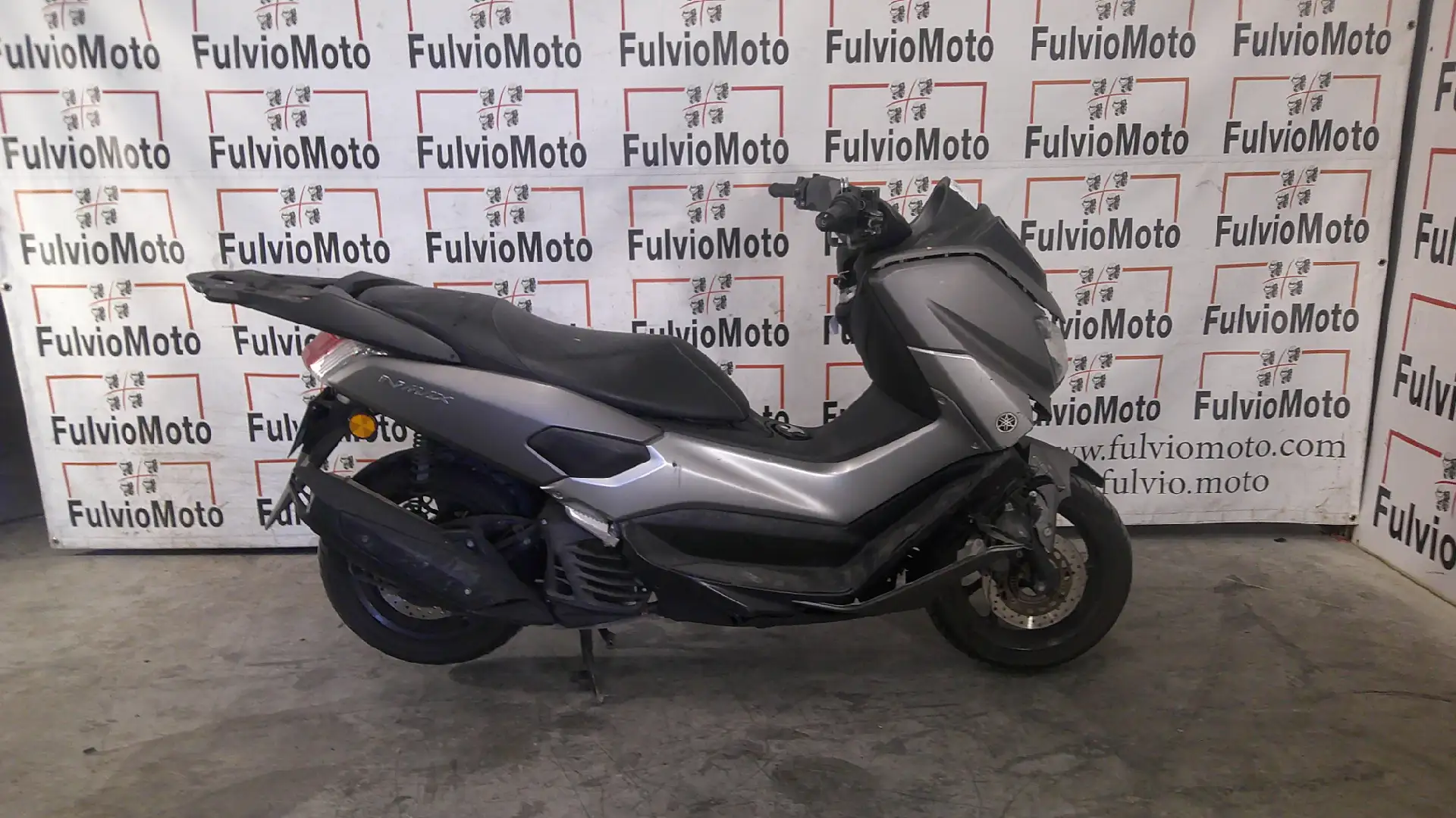 Yamaha NMAX - 1