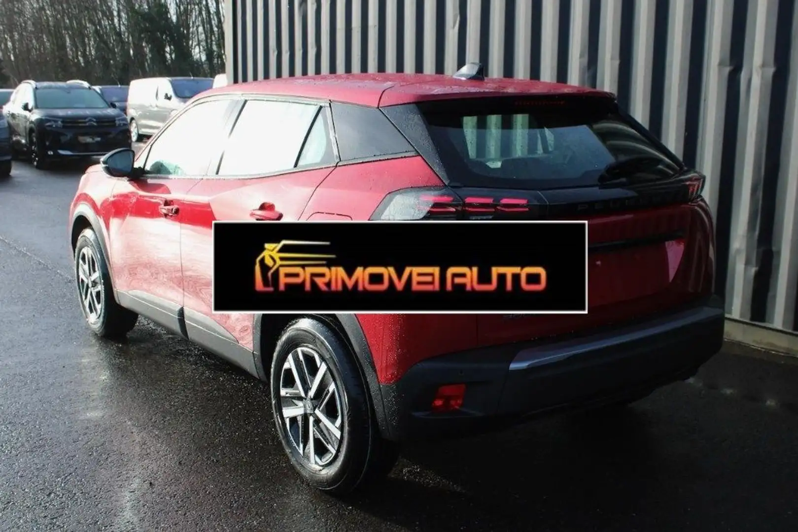 Peugeot 2008 PureTech 100 S&S Active Rosso - 2