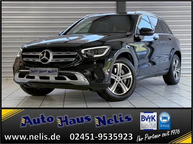 Mercedes-Benz GLC 200 AMG-Line Innen Panorama AHK FACELIFT WiF