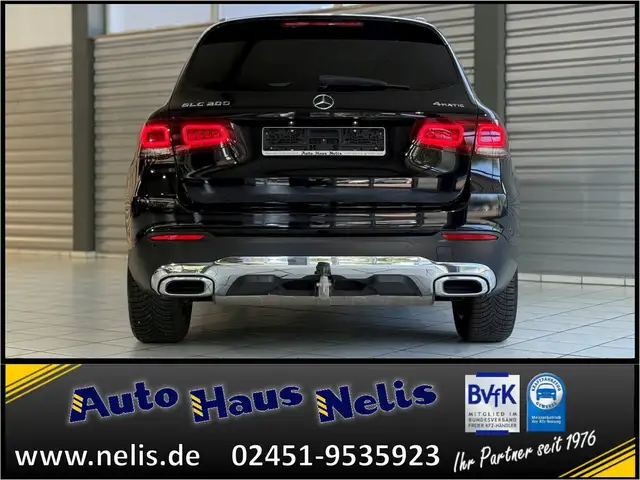 Mercedes-Benz GLC 200 view 4
