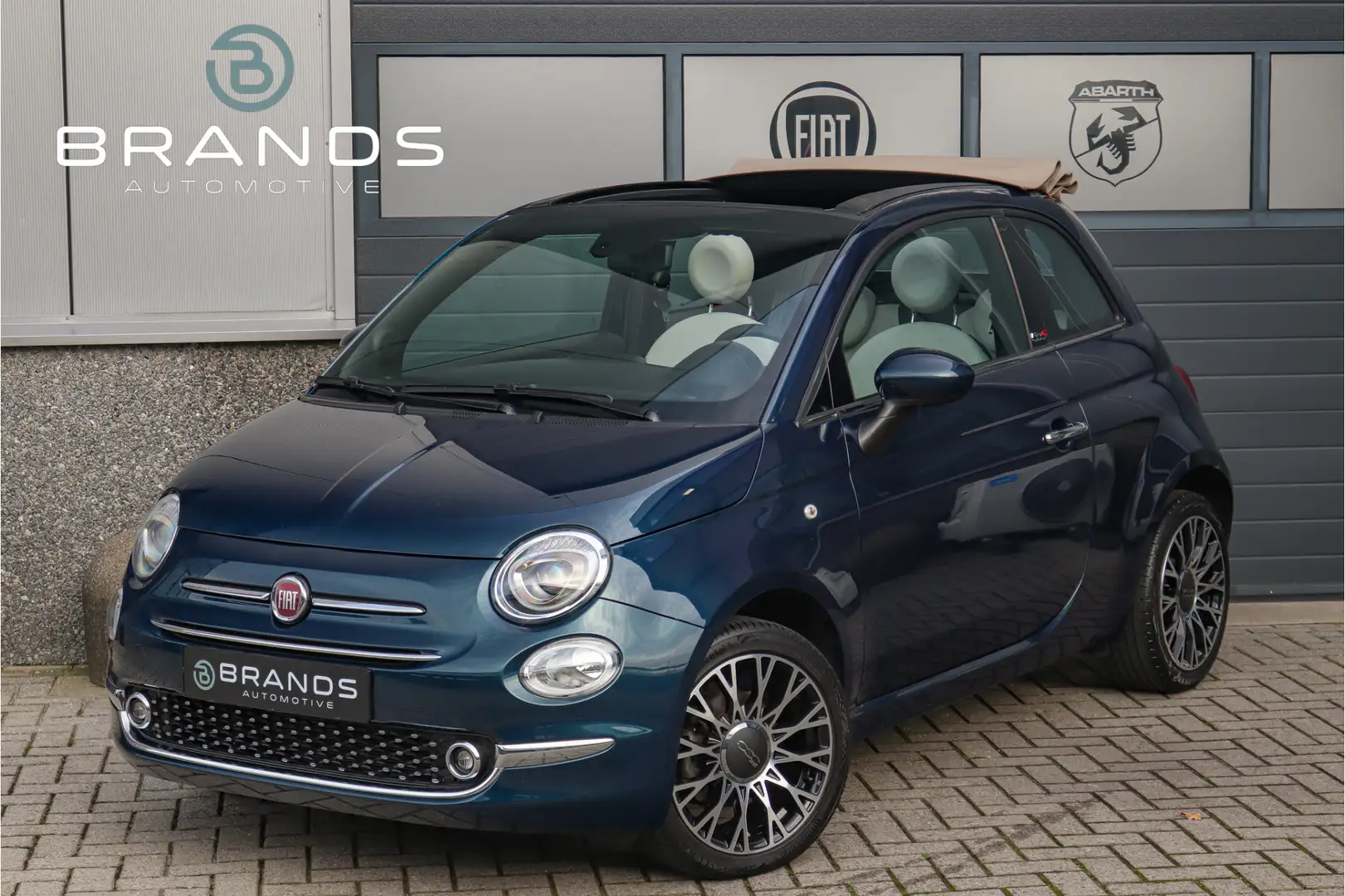 Fiat 500C 1.0 Hybrid Dolcevita Vol opties Speciale kleurstel Blau - 1