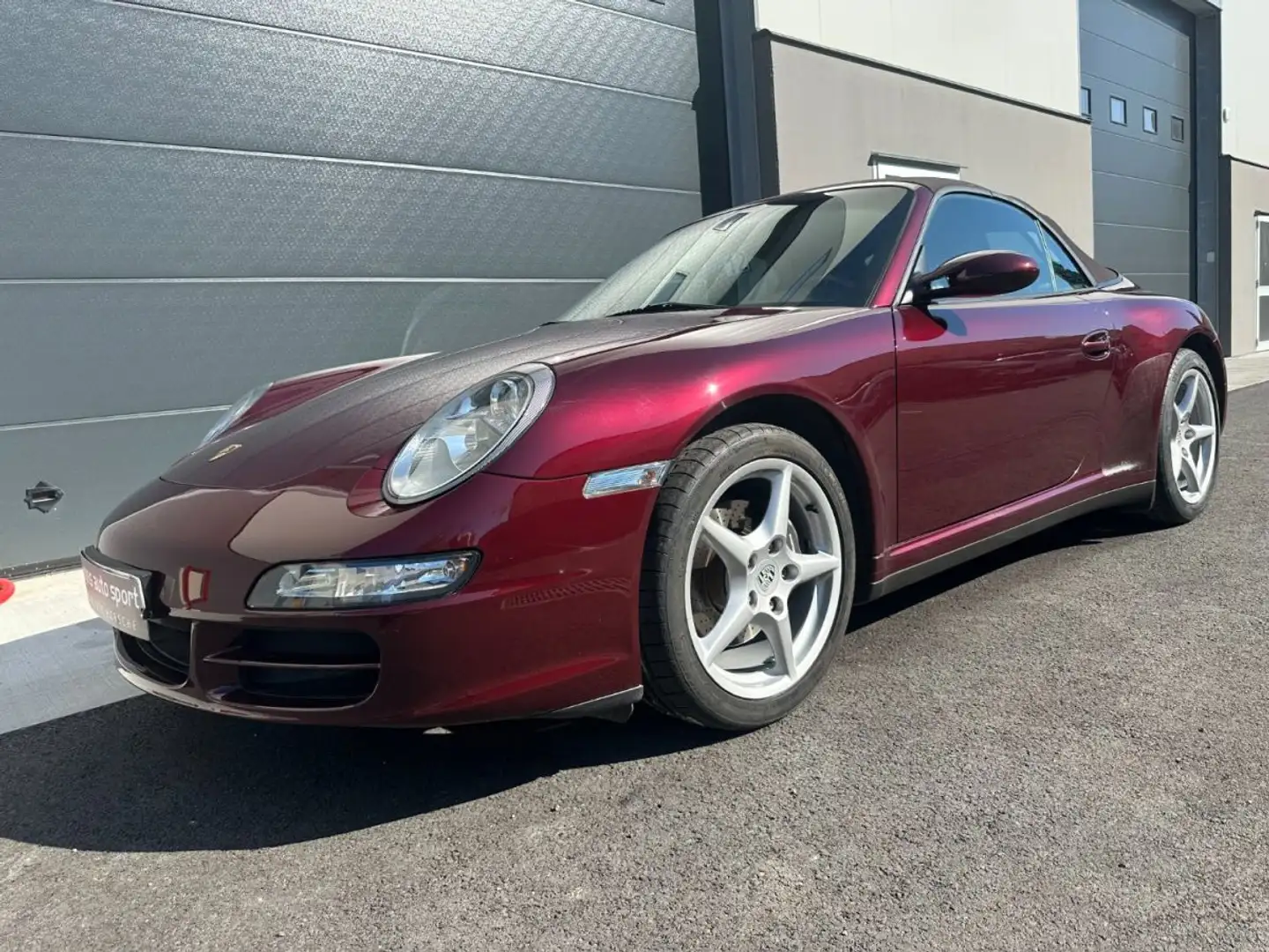 Porsche 997 997 Carrera 4 CABRIOLET 3.6 Tiptronic 325cv 1er main Roşu - 1