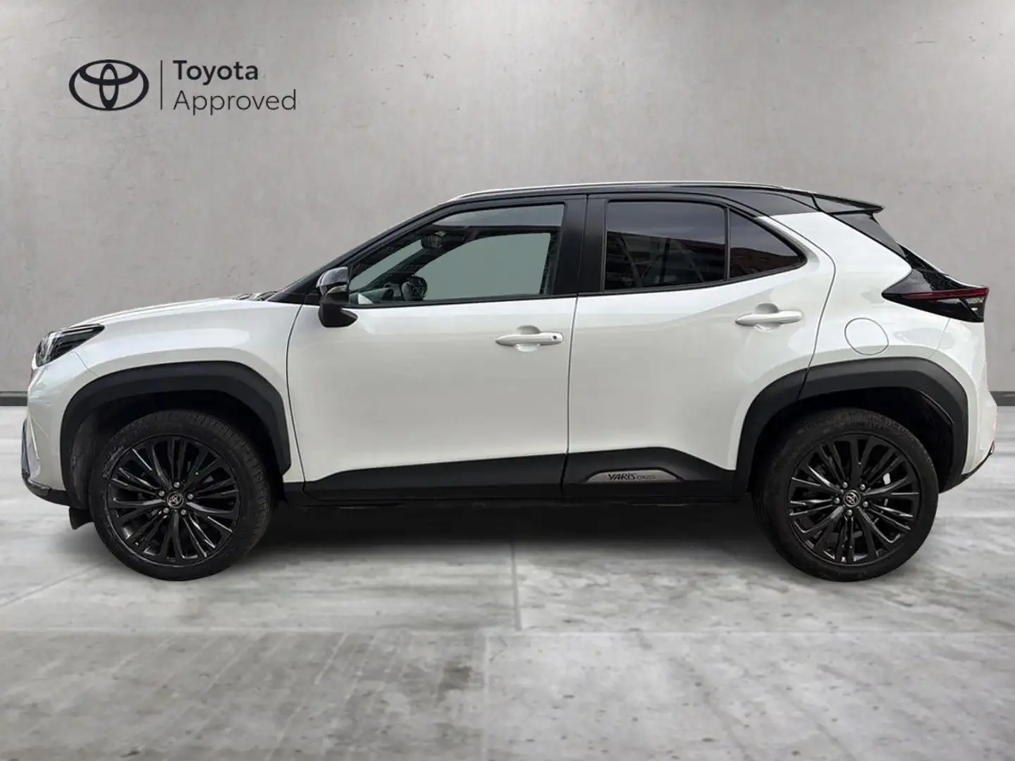 Toyota Yaris Cross Yaris Cross 1.5h Adventure fwd 116cv e-cvt Bianco - 2