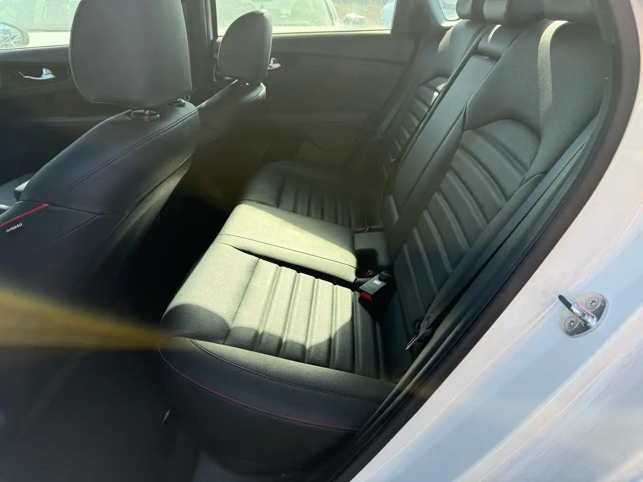 Kia Forte снимка Kia Forte